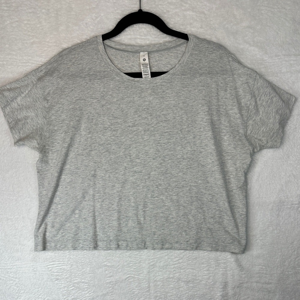 Lululemon Cates T-Shirt Womens 10 Grey Heathered Pima Cotton Crop Tee